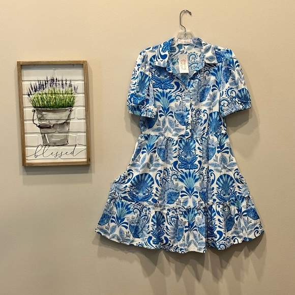 Haven Grace Dresses & Skirts - Haven Grace From A Boutique Store Blue Floral Dress with Pockets NWT !!!
